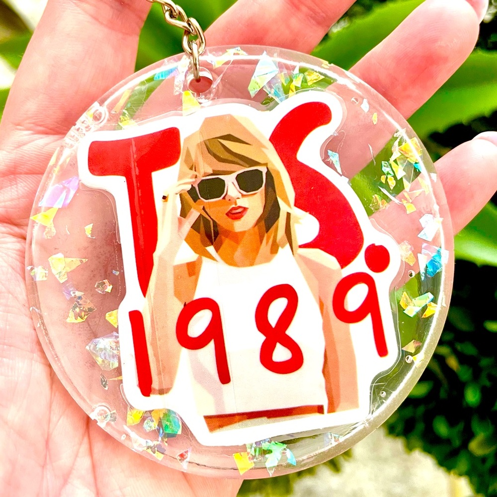 Taylor Swift Acrylic Keychain
